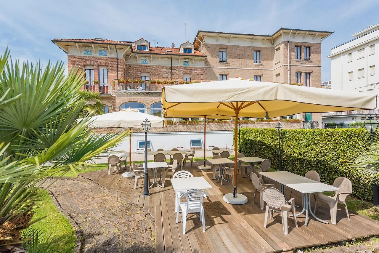 Hotel Stefania Cesenatico 3*,  Włochy