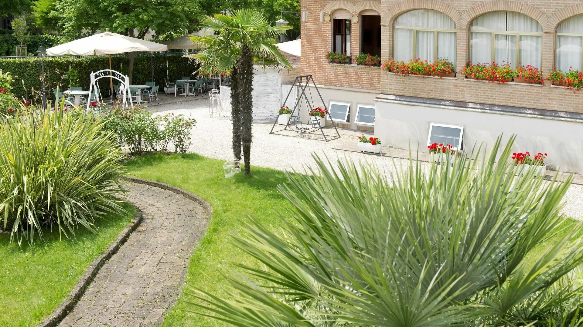 Hotel Stefania Cesenatico 3*,